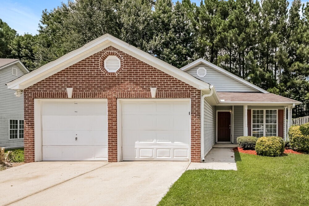 Foto principal - 3657 Oakland Spring Ct