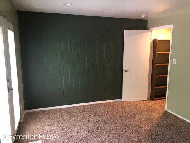 Building Photo - 2 br, 1.5 bath House - 1489 Arthur Dr.