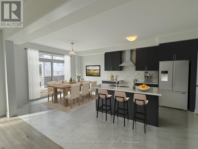 Building Photo - 1043 Thompson Dr