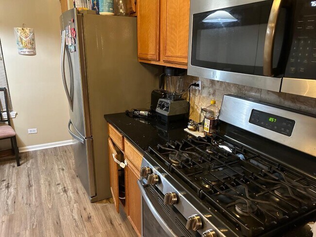 Foto del edificio - 1067 Providence Ln