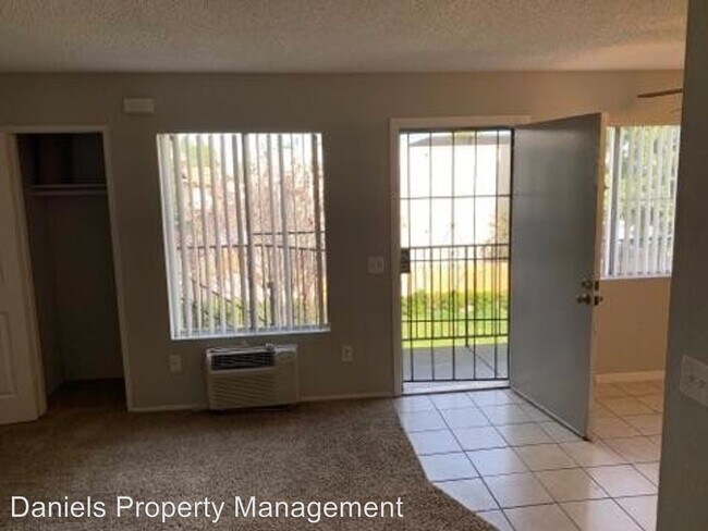 Foto del edificio - 2 br, 1 bath Apartment - 236 Taft 236 Taft #E