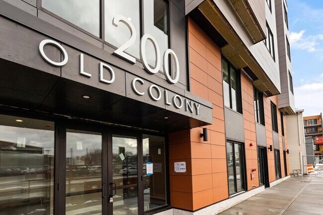 Building Photo - 200 Old Colony Ave