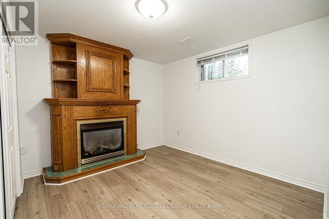 Building Photo - 49 Forest Dale Dr