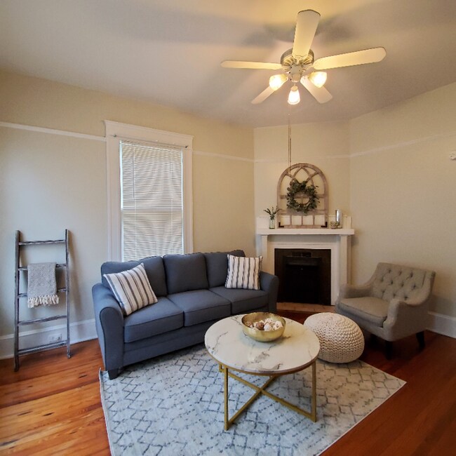 1626 Donald St, Jacksonville, FL 32205 Room for Rent in Jacksonville