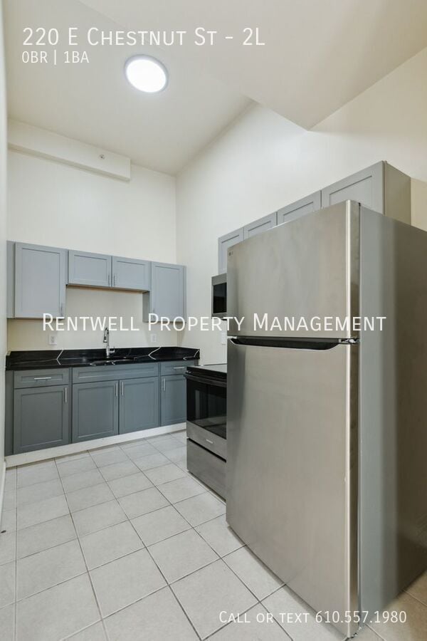 Foto del edificio - 220 E Chestnut St