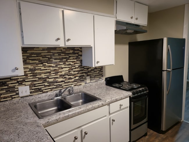 Foto del edificio - 734 N Country Acres Ave