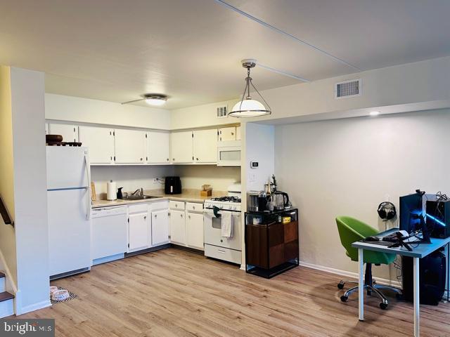Foto del edificio - 504 Stony Way