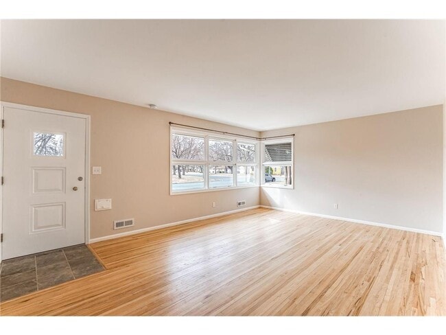 Building Photo - 3416 Baillif Pl