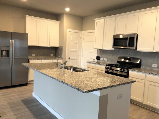 Foto del edificio - 21615 Lemon Beebrush Ln