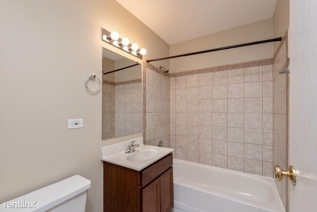 Building Photo - 2 br, 1 bath House - 1101 CEDAR ST