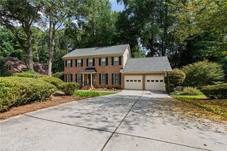 Building Photo - 766 Chesterfield Dr