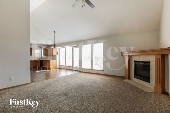 Building Photo - 5401 Crysler Ave