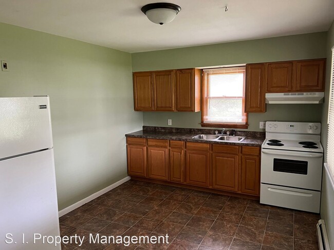 Building Photo - 2 br, 1 bath House - 108 Grand