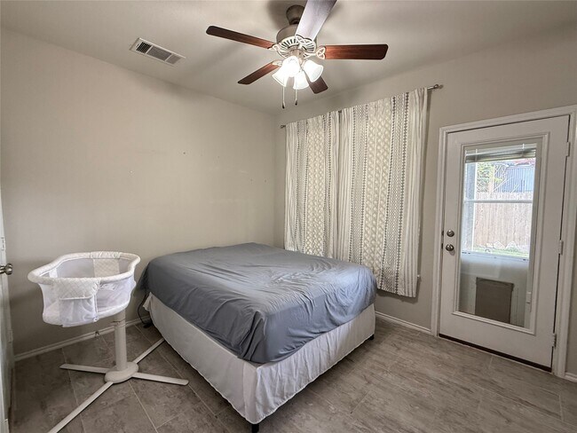 Foto del edificio - 10947 Cannes Memorial Dr