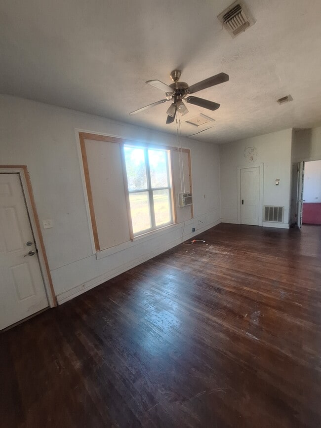 Foto del edificio - 922 Grand Ave