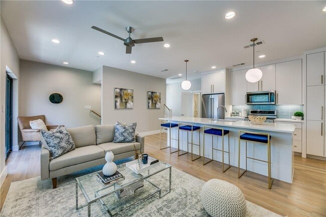 Newer Construction Walk to SMU - Newer Construction Walk to SMU Townhome