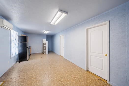 Foto del edificio - 220 W Davis St