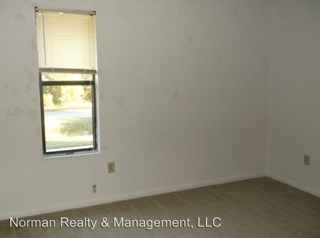 Building Photo - 650 Tupelo Trl