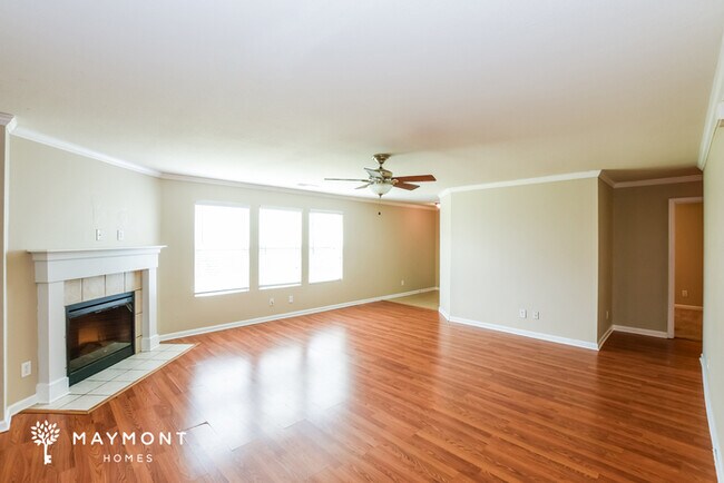 Building Photo - 15337 Tyler Mill Dr