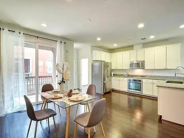 Foto principal - 1412 Shore Dr