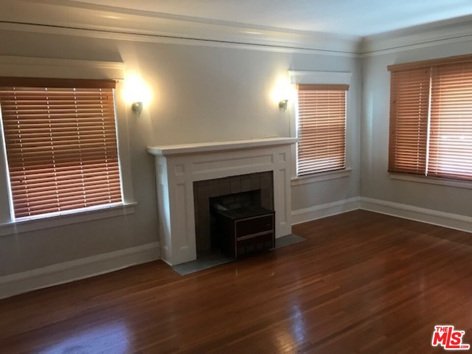 Foto principal - 1025 Locust Ave