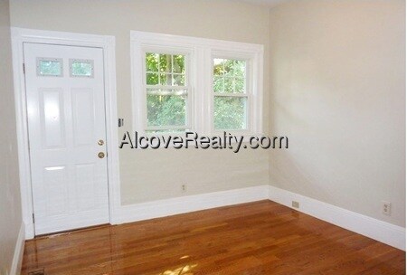 Photo - 39 Hall Ave Apartment