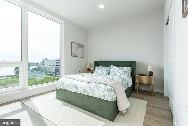 Building Photo - 1130 N Delaware Ave