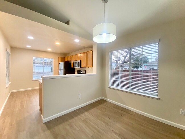 Foto del edificio - Remodeled 3-Bedroom Home - Fremont!