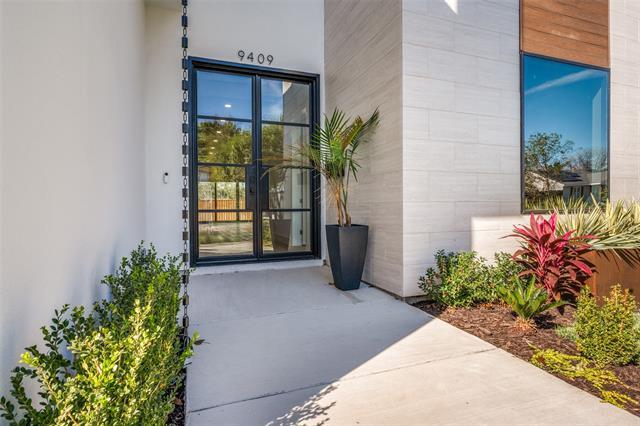 Building Photo - 9409 Lenel Pl