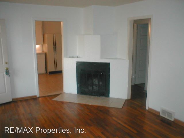 Building Photo - 2 br, 1 bath House - 1023 E Rio Grande St