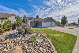 Building Photo - 617 Vernon Oaks Dr