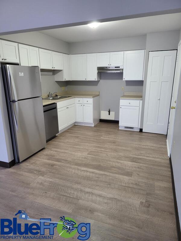 Foto del edificio - 348 E Marquette St