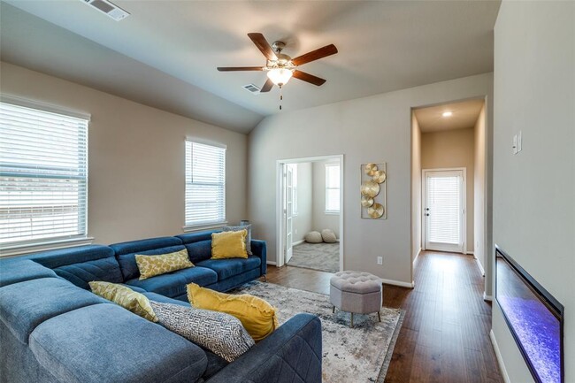 Building Photo - 31111 Cardrona Peak Pl