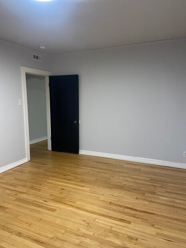 Foto del edificio - 4007 Wilmington Ave