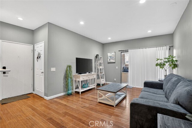 Foto del edificio - 2381 Archwood Ln