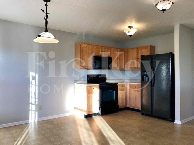 Building Photo - 4152 Tahoe Ct