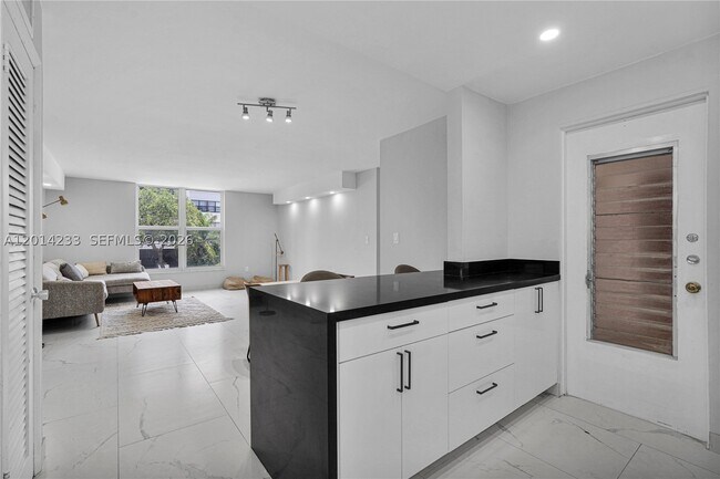 Foto del edificio - 1075 93rd St