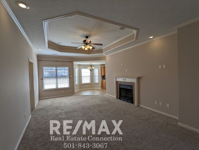 Foto del edificio - Sorry No Smoking and Pets Permitted with Restrictions