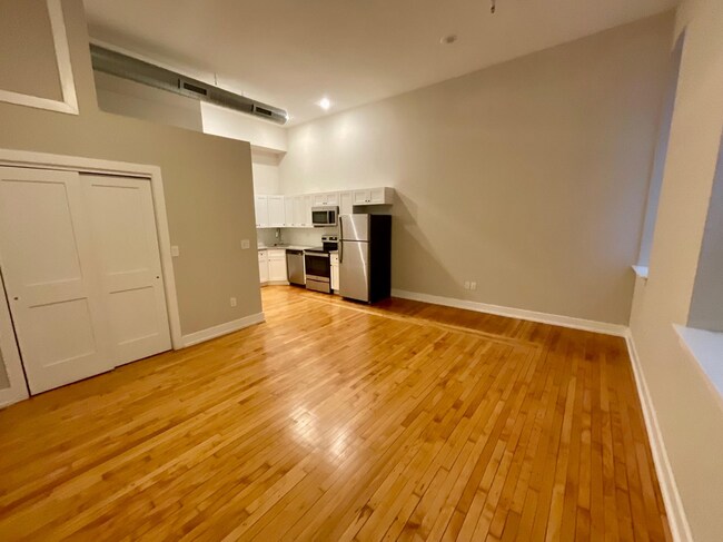 Foto del edificio - 4629 E Thompson St