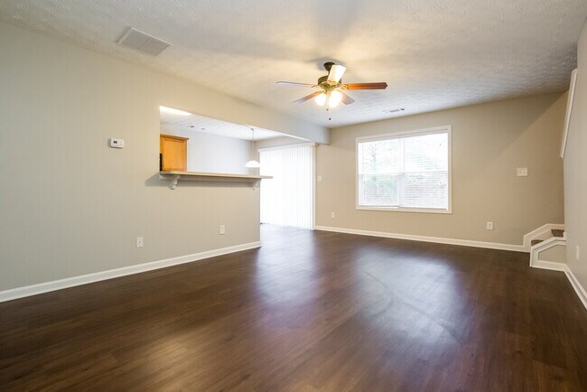 Foto del edificio - 541 Double Creek Dr