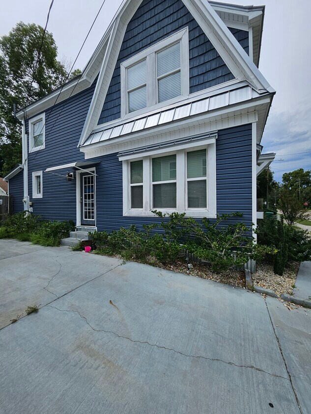 Foto principal - 1009 36th Ave