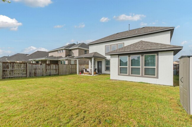 Building Photo - 10330 Aldrin Dr