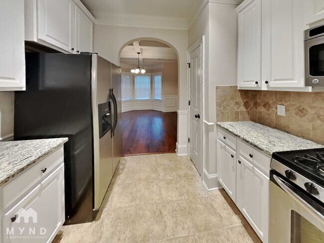 Foto del edificio - 8060 Snapwell Dr