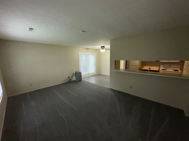 Building Photo - 2523 Broadleaf Ct