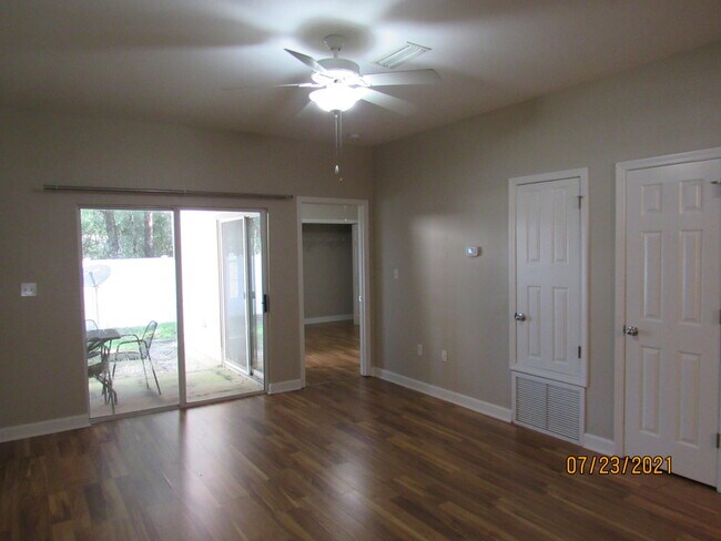 Building Photo - 22 Trevor Dr