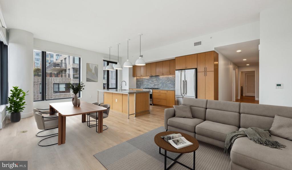 Foto principal - 10511 Strathmore Hall St