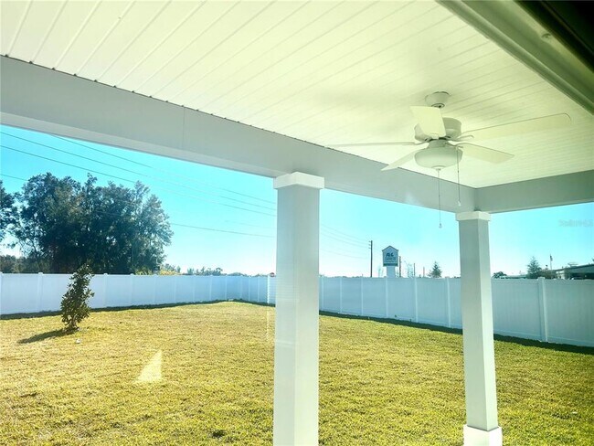 Foto del edificio - 1103 NW 44th Court Rd