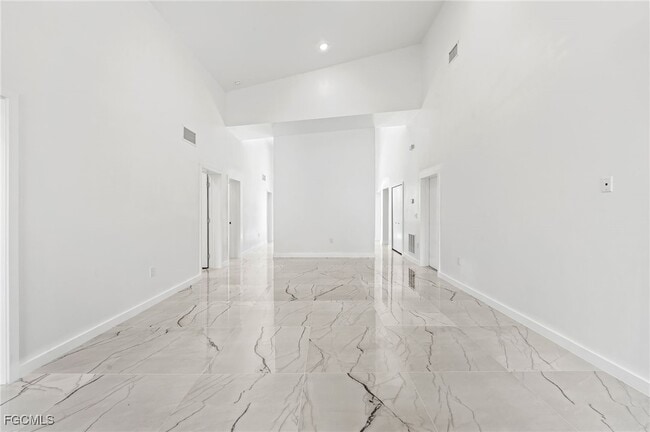 Foto del edificio - 1206 Lake Ave