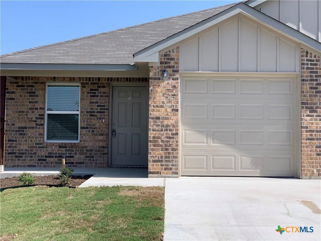 Foto principal - 716 Kimble Dr
