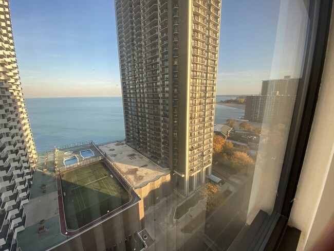 Foto del edificio - 6030 N Sheridan Rd